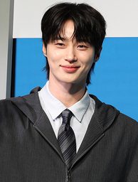 변우석